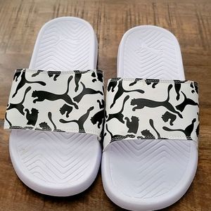 Brand new Puma slides
